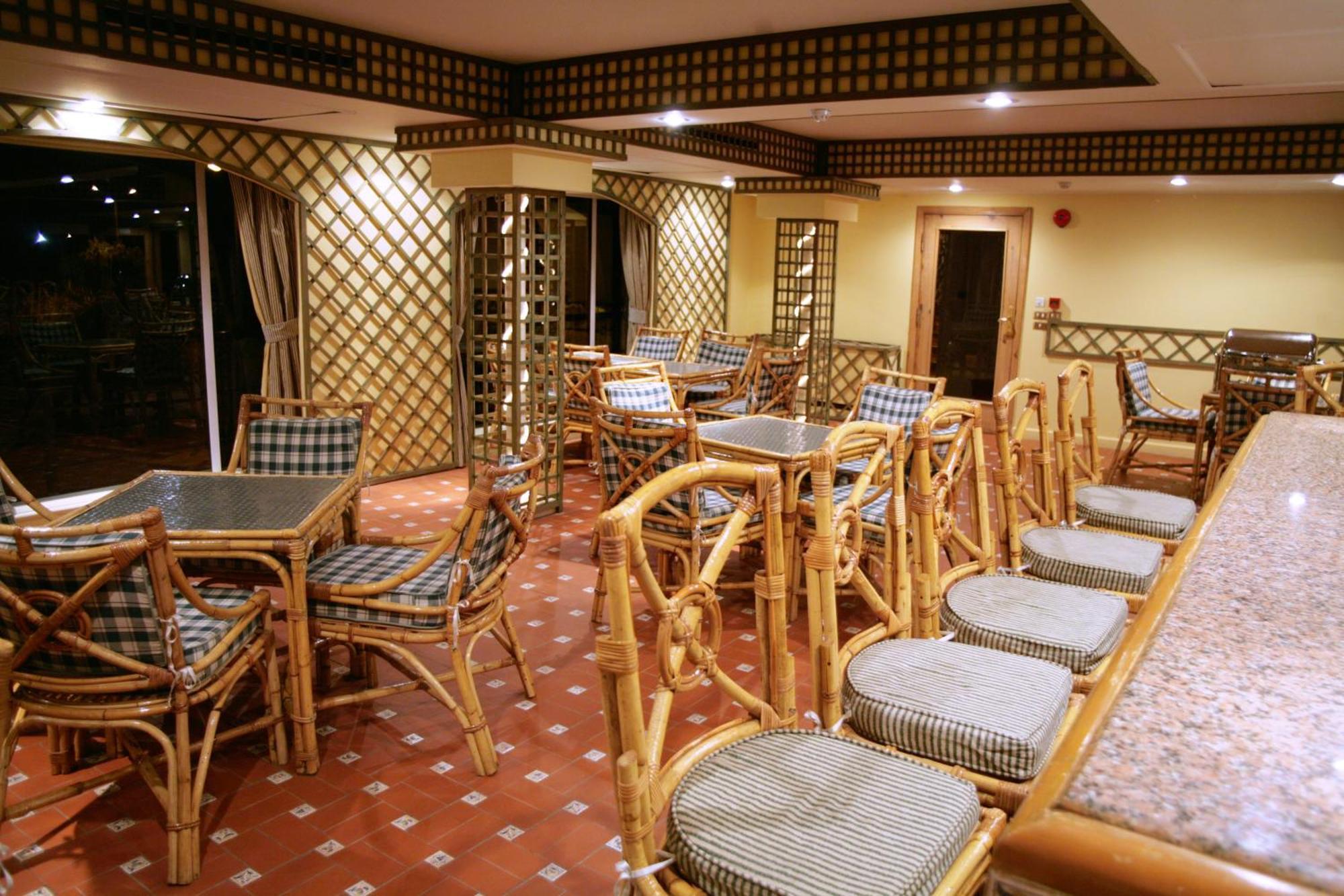 Moevenpick Prince Abbas Lake Nasser Cruise, Every Monday Four Nights From Aswan, Every Friday Three Nights From Abu-Simbel - Including Excursions And Sightseeing Luaran gambar